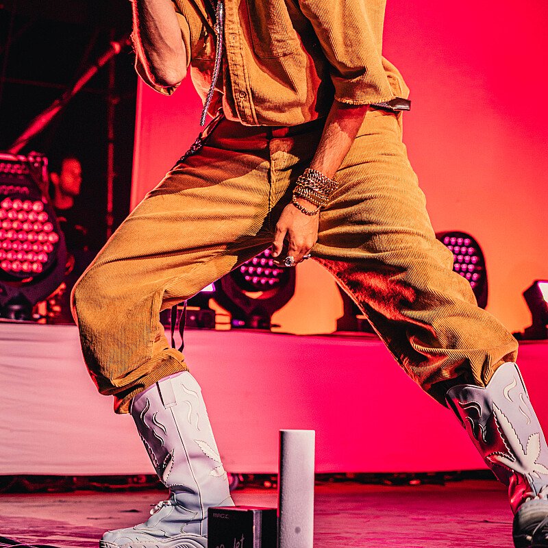 Oscar & The Wolf at Cactusfestival 2019