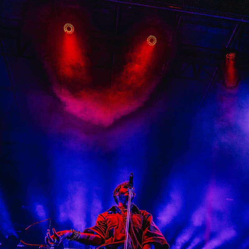 Oscar & The Wolf at Cactusfestival 2019