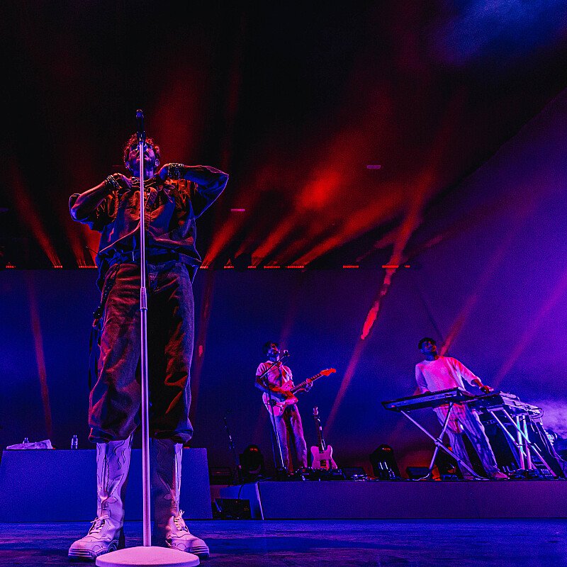 Oscar & The Wolf at Cactusfestival 2019