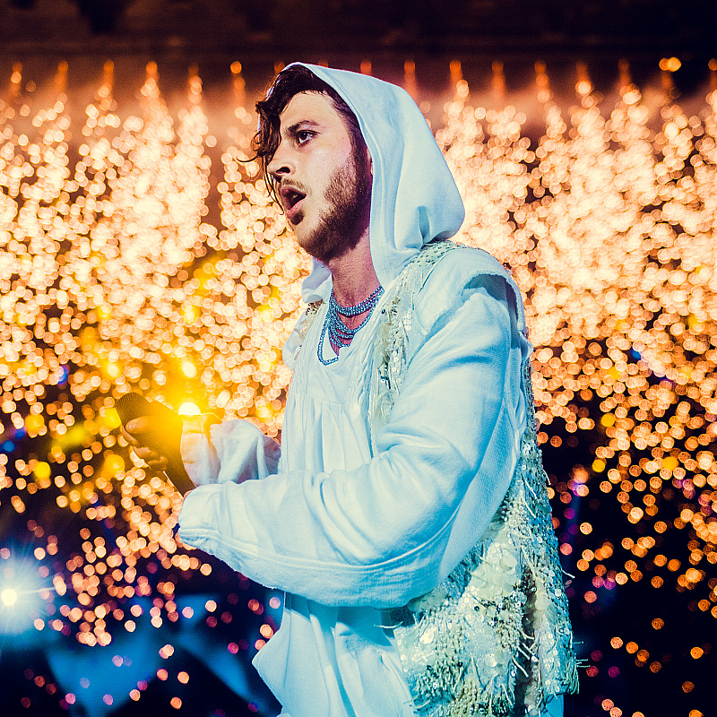 Oscar & The Wolf