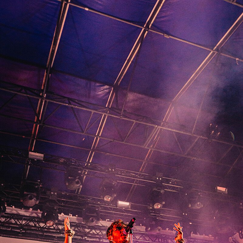 Oscar & The Wolf at Cactusfestival 2019