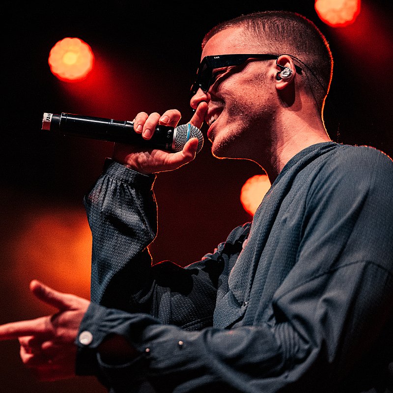 Mad99 at viernulvier