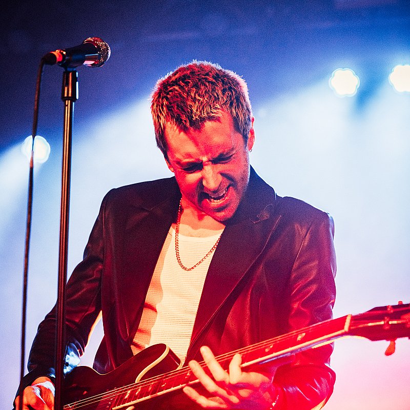 Miles Kane at viernulvier