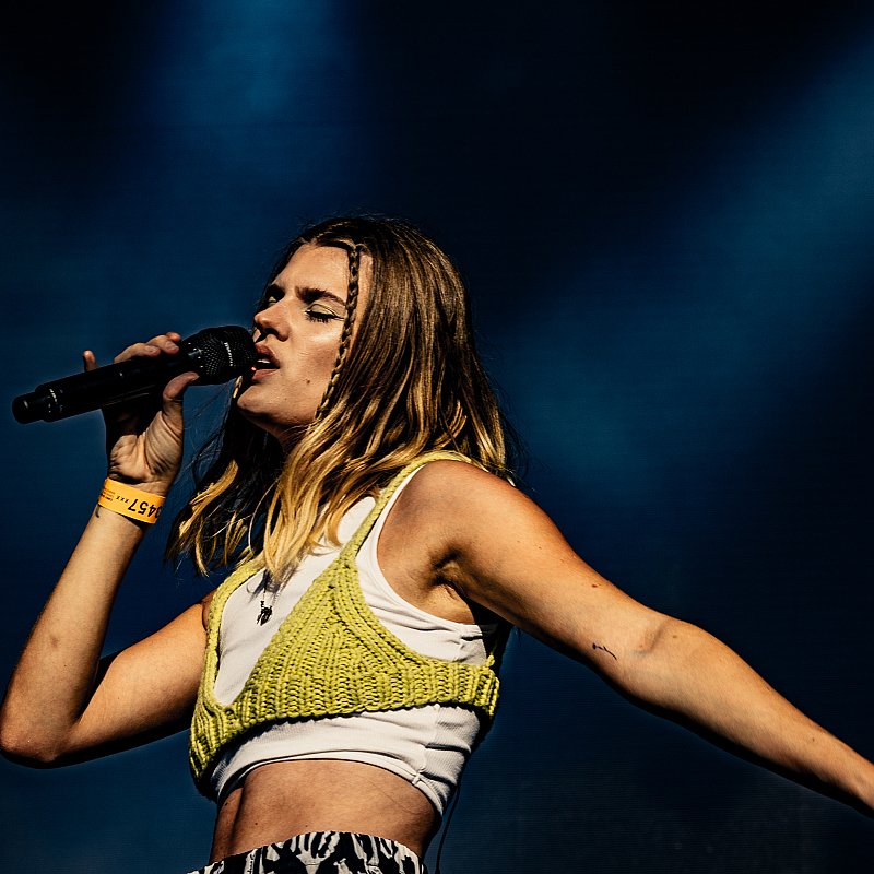 Emma Bale at Lokerse Feesten 2022
