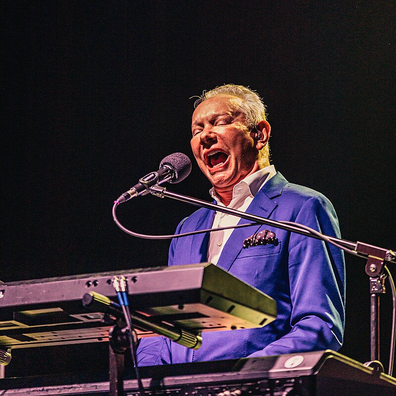 Joe Jackson at Cactusfestival 2019
