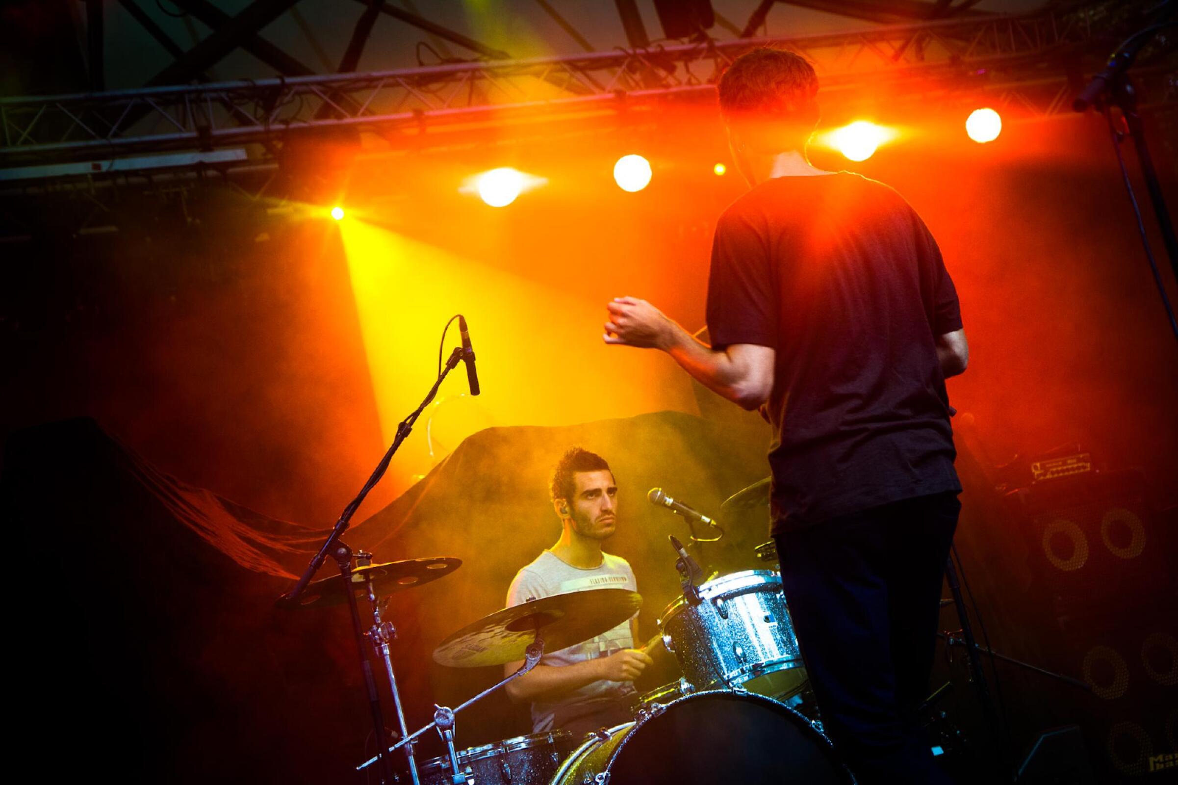 Oscar & The Wolf · photo 1