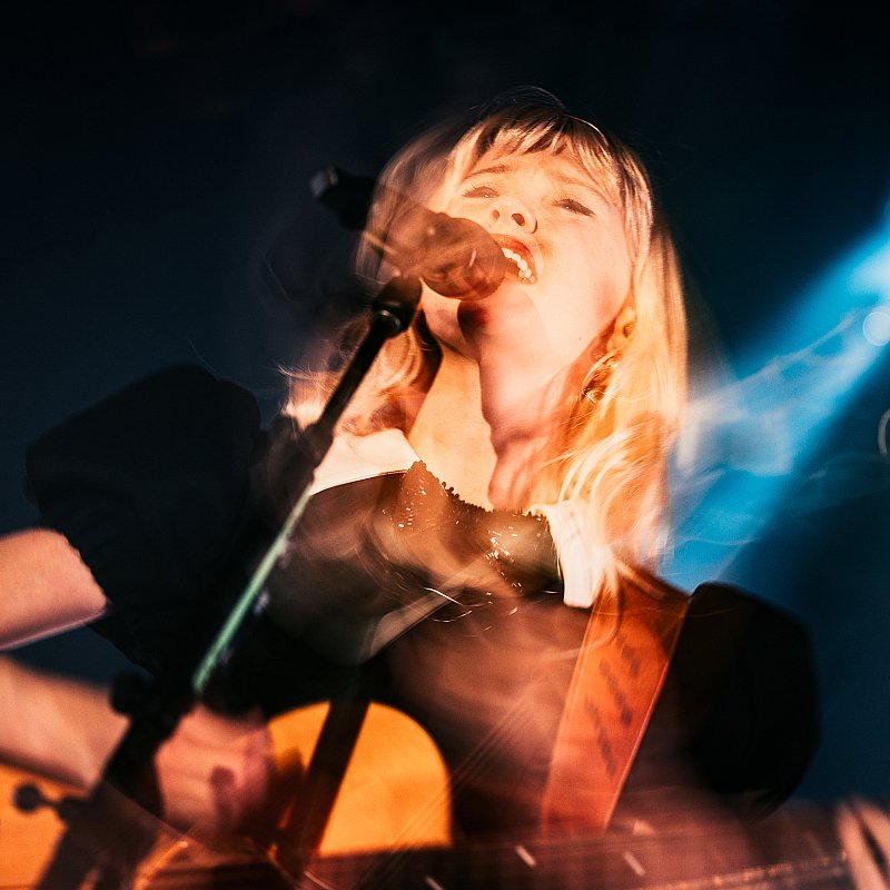 Maisie Peters at viernulvier