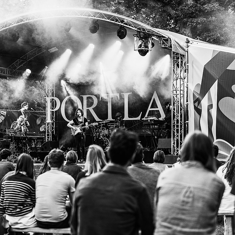Portland at Botaniek Live