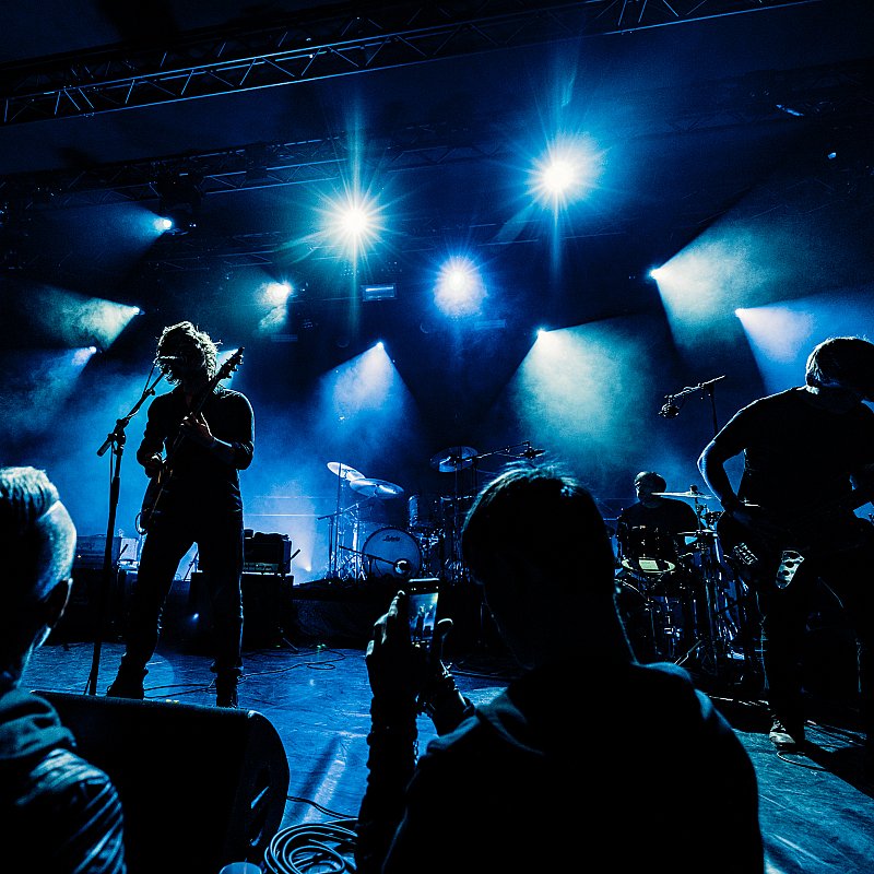 Sustain at Wintercircus