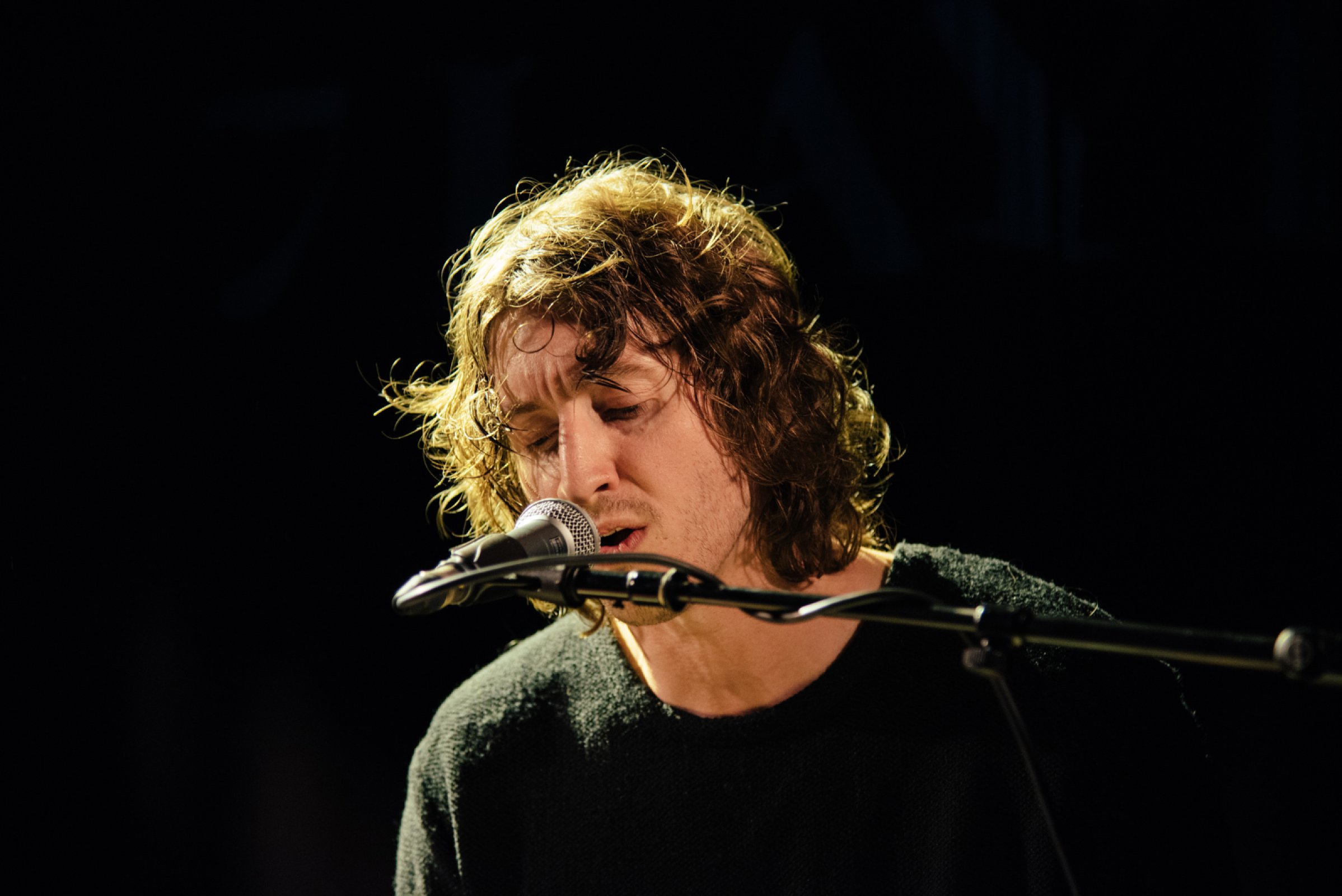 Dean Lewis · photo 1