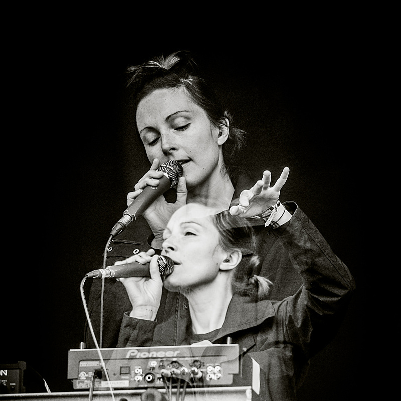 Poliça
