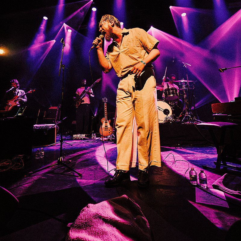 Yellow Days at Wintercircus