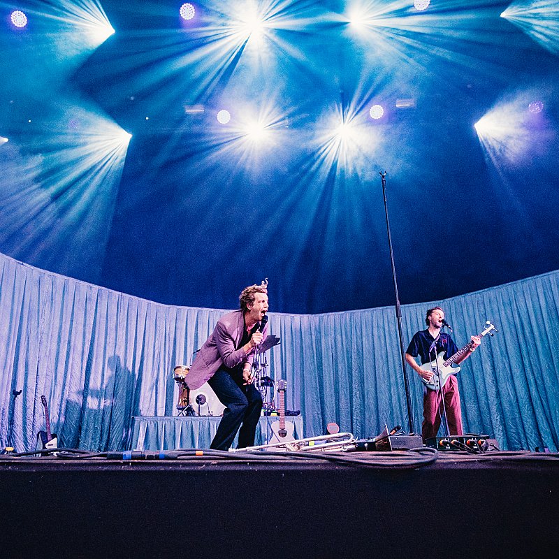 Warhaus at Cactusfestival 2024