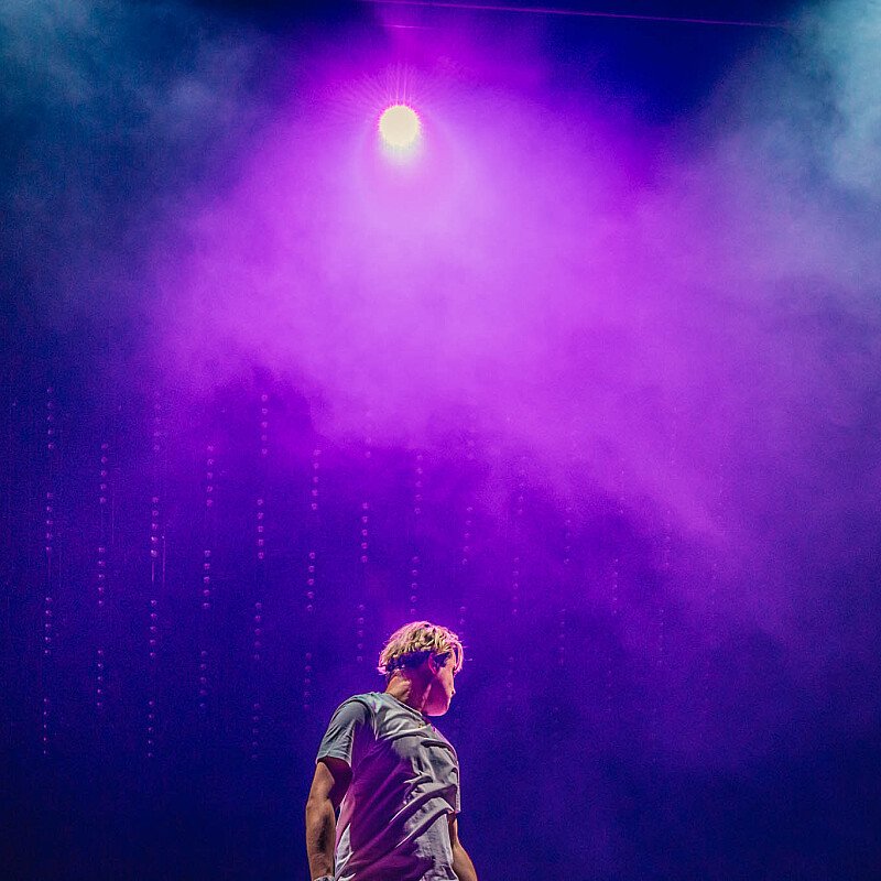 Glints at Ancienne Belgique