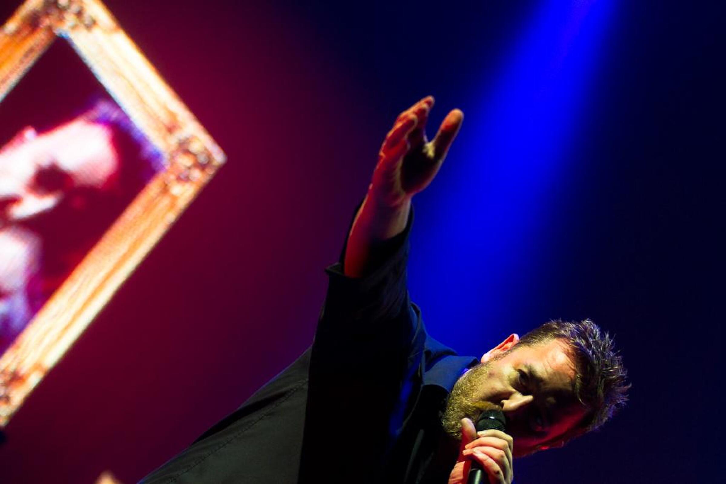 Elbow · photo 1