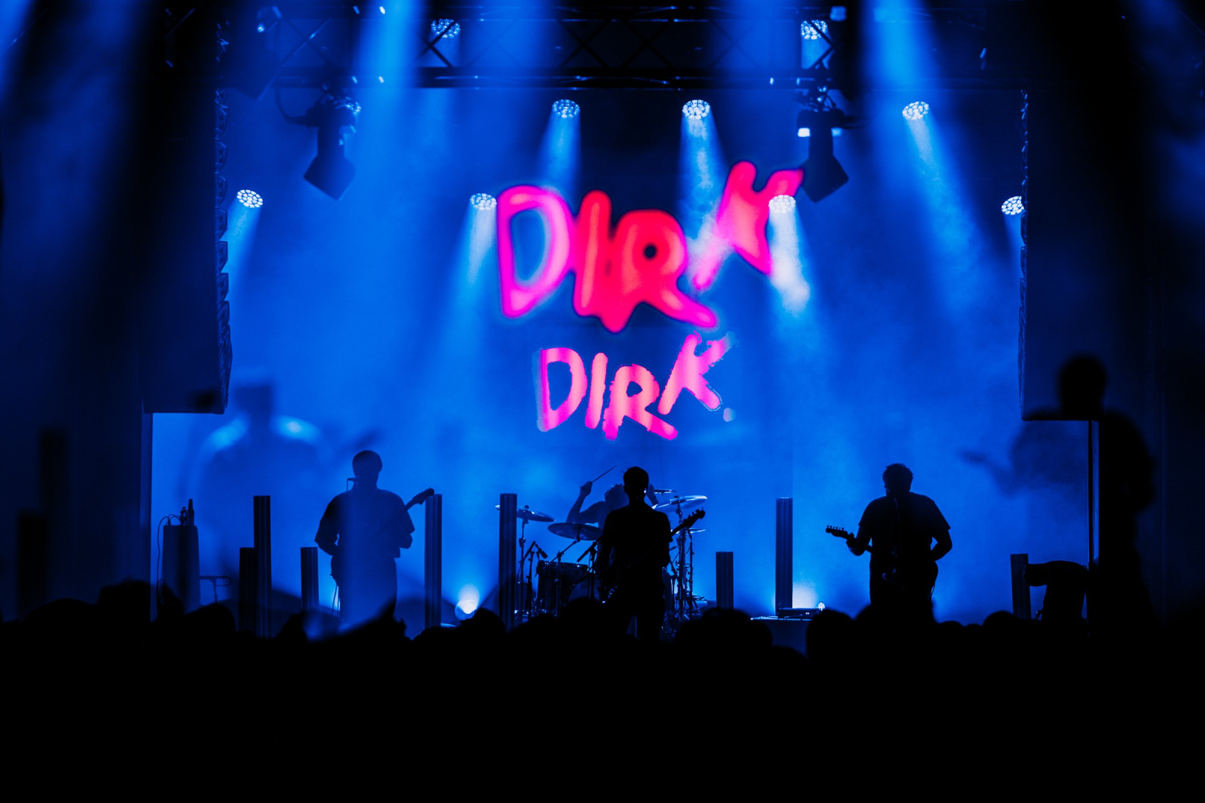 dirk. · photo 1