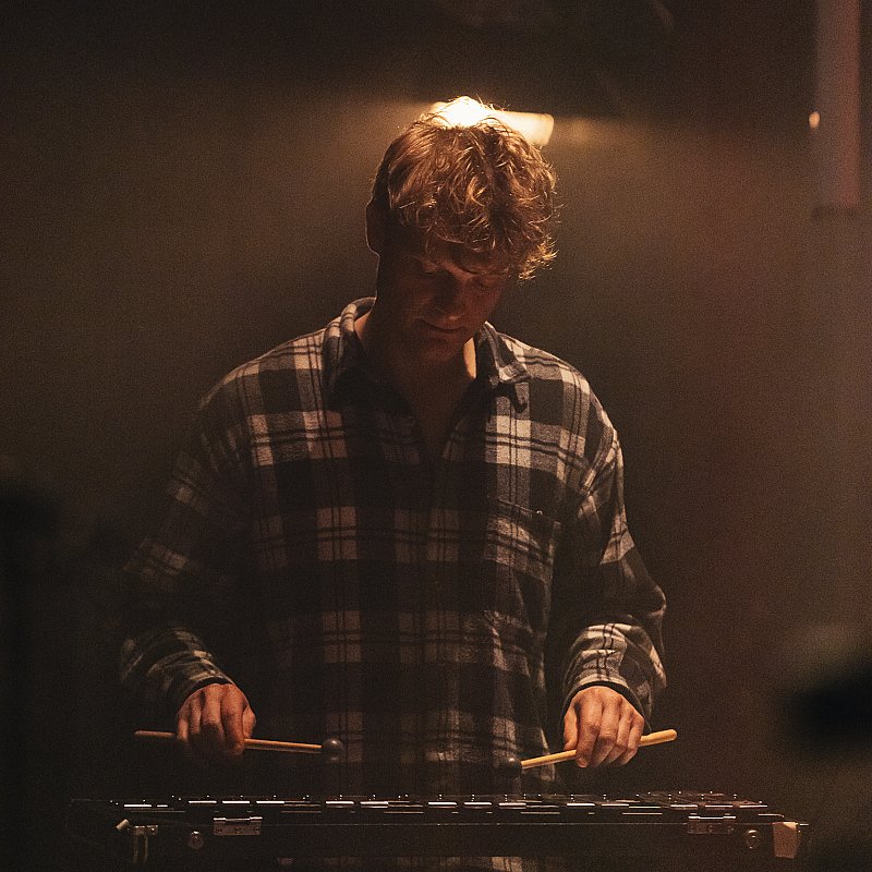 John Ghost at Minardschouwburg