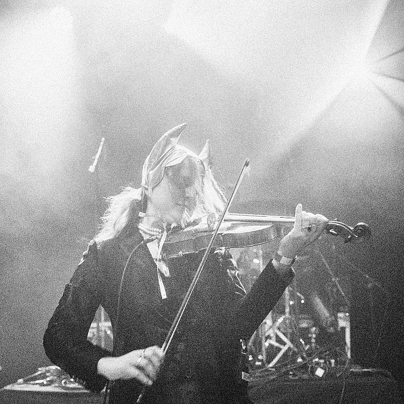 Tsar B at Wintercircus