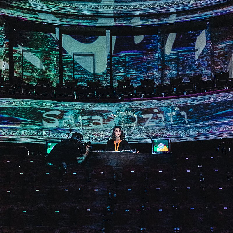 Sara Dziri at Minardschouwburg