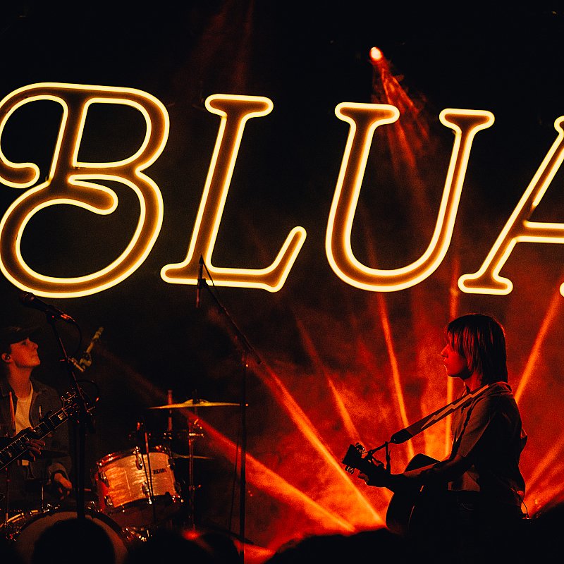Bluai at Wintercircus