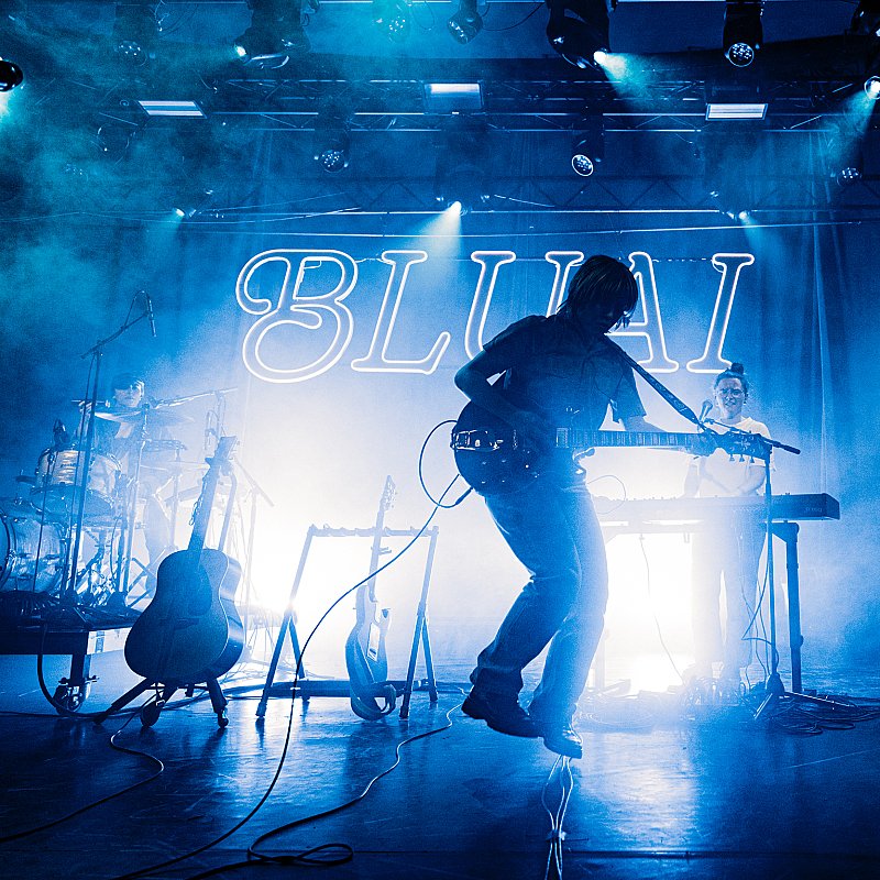 Bluai at Wintercircus