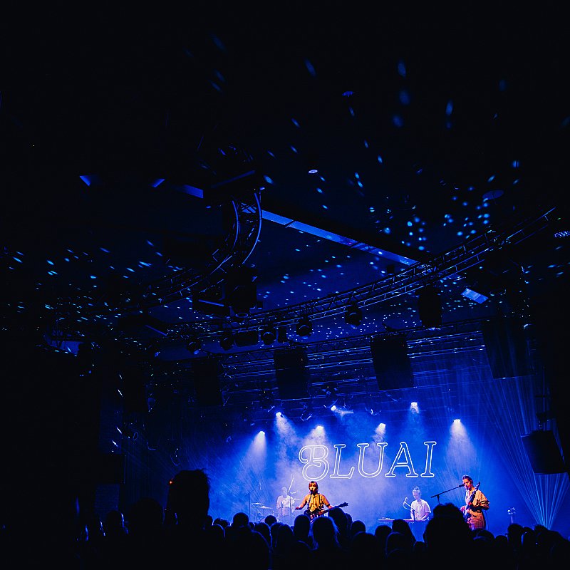 Bluai at Wintercircus