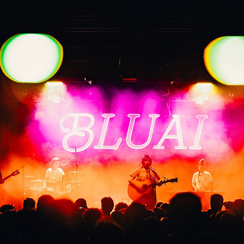 Bluai at Wintercircus