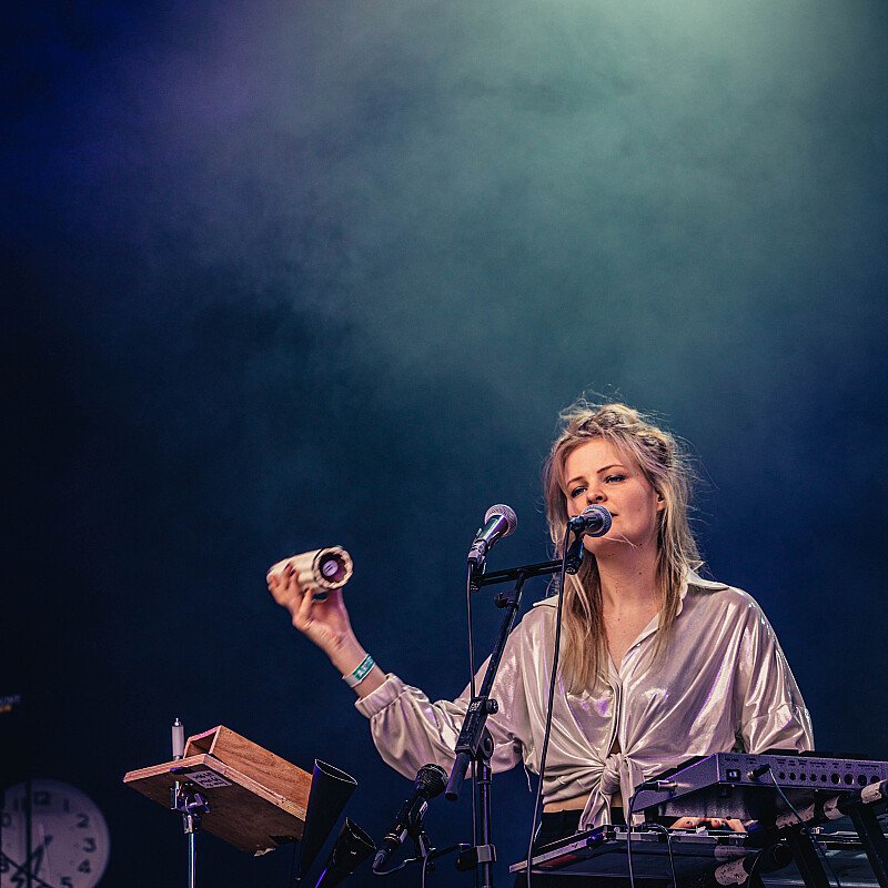 Faces on TV at Cactusfestival 2019