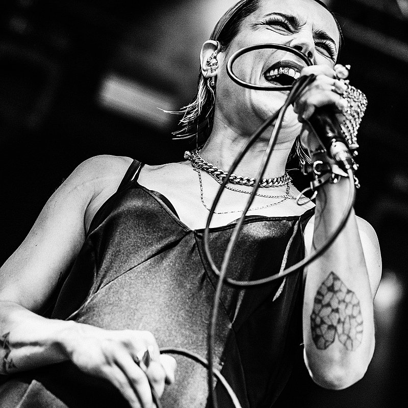 Jehnny Beth at Cactusfestival 2026