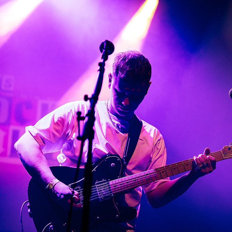 Tim Martyr at viernulvier