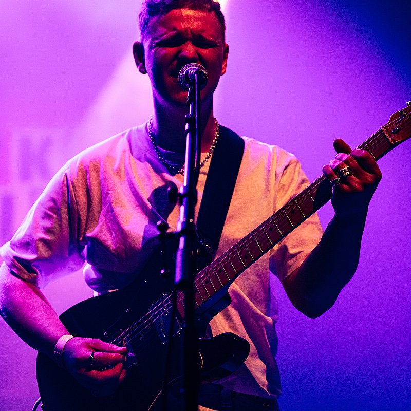 Tim Martyr at viernulvier