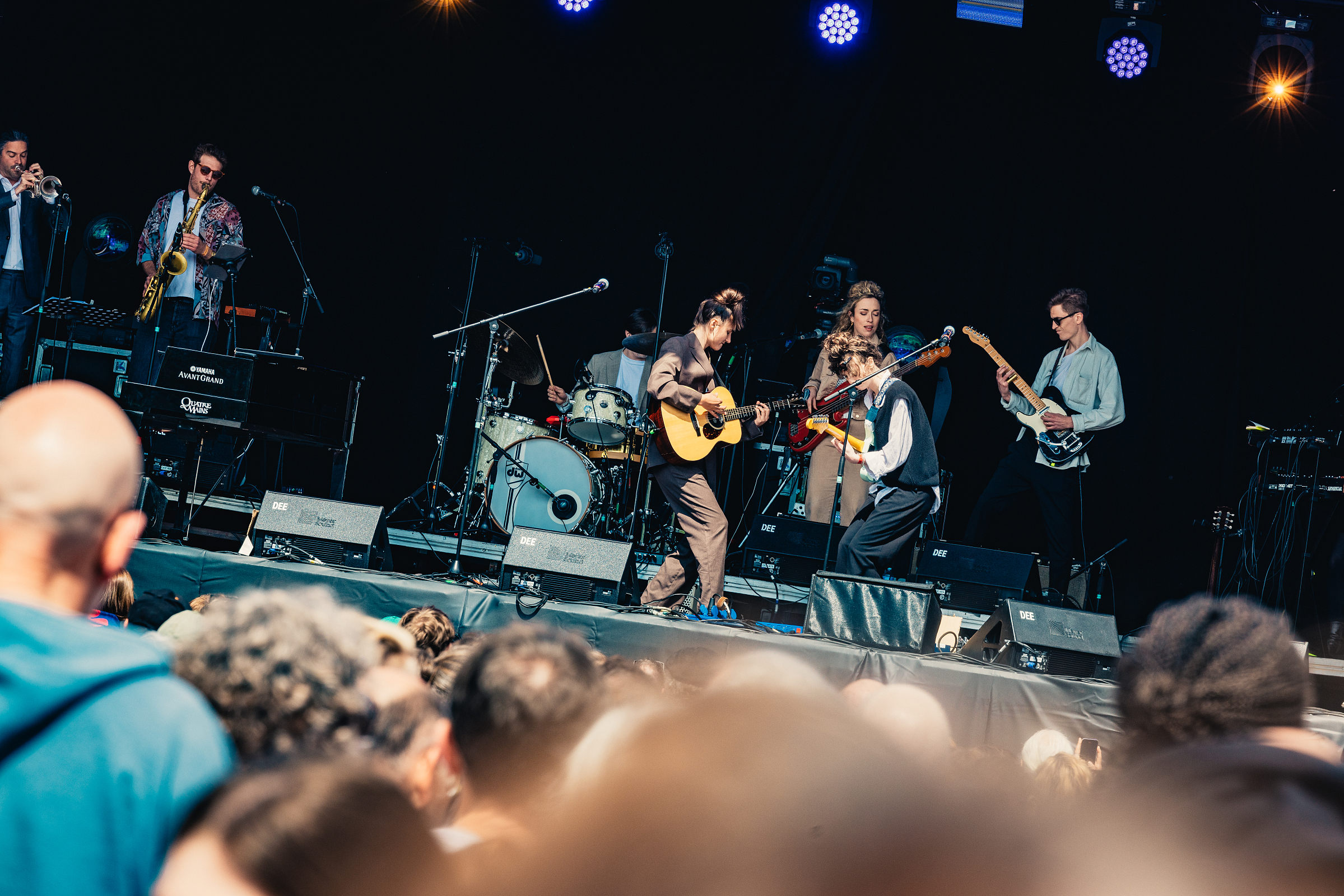 Kids With Buns at 505-Concerten voor menselijkheid