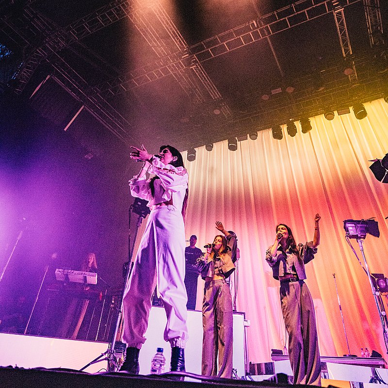 Eefje de Visser at Cactusfestival 2025