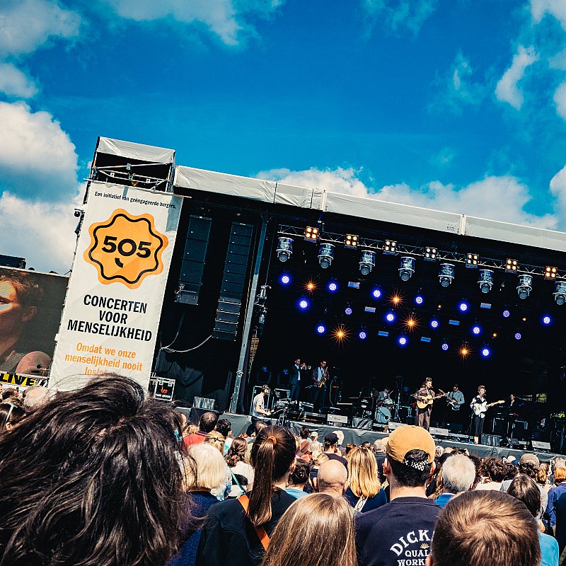 Kids With Buns at 505-Concerten voor menselijkheid
