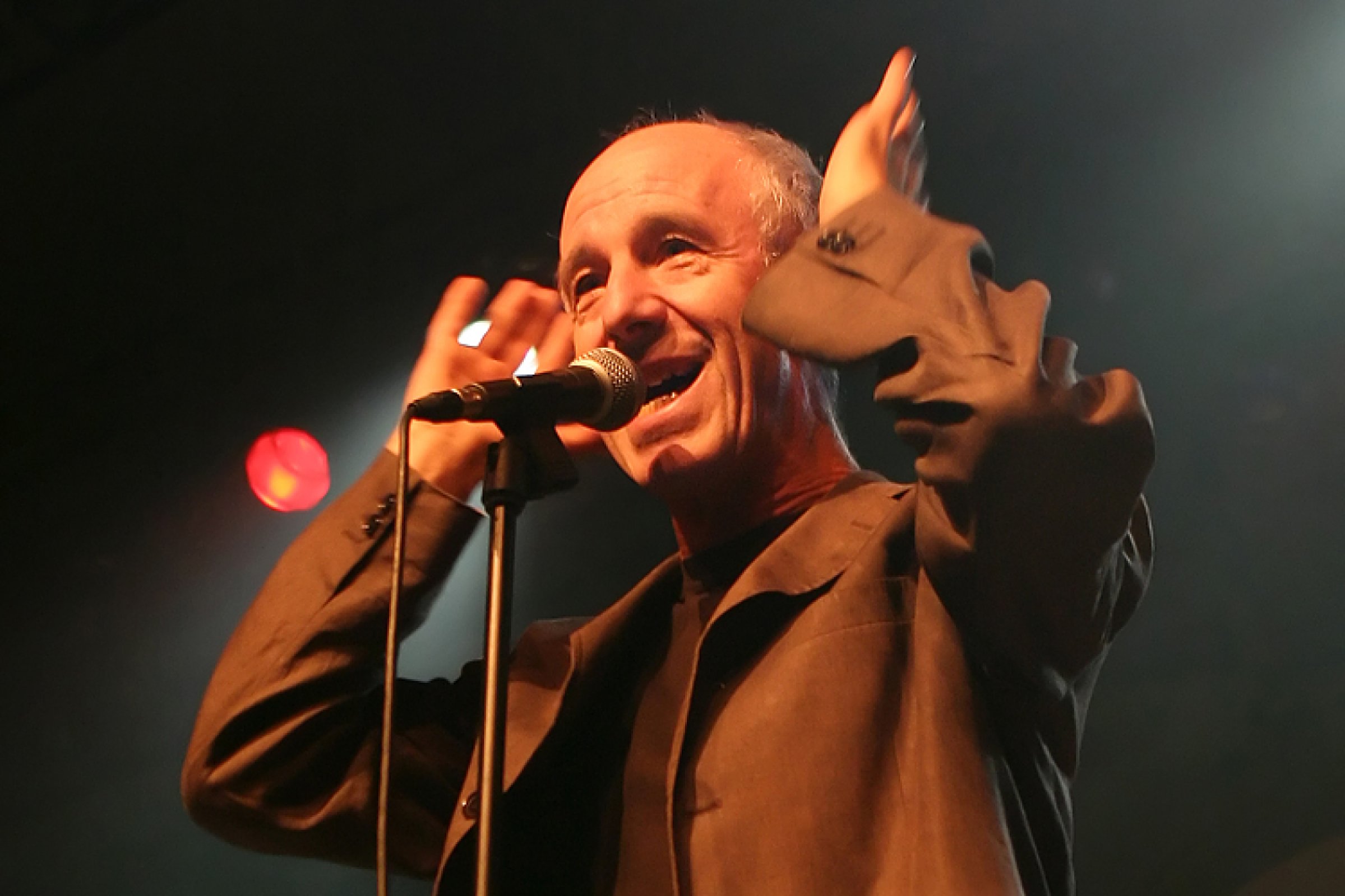 Raymond Van Het Groenewoud · photo 1