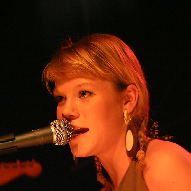 Trixie Whitley