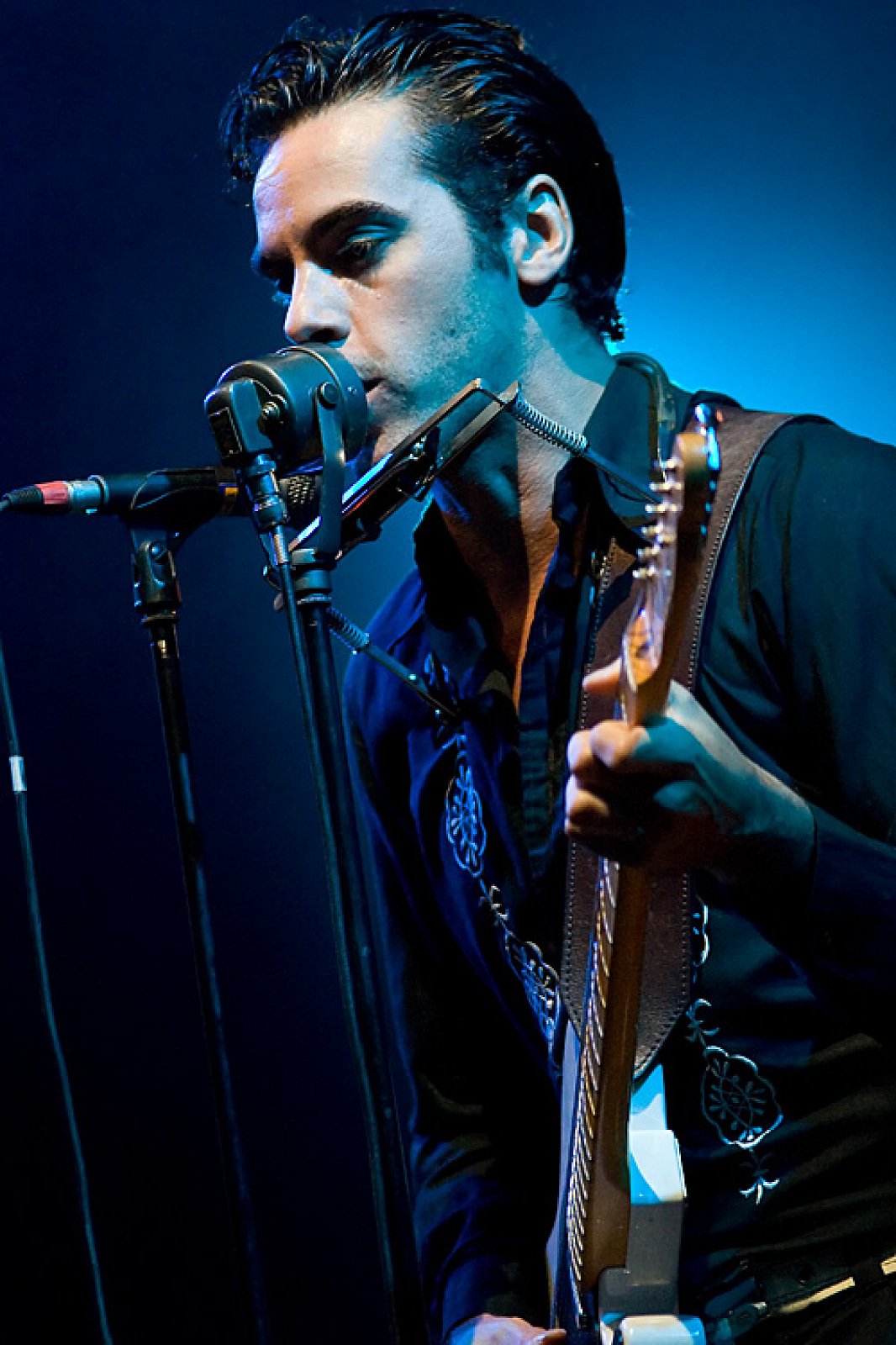 Kris Dane · photo 1
