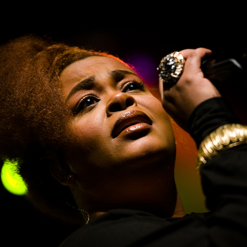 Jill Scott