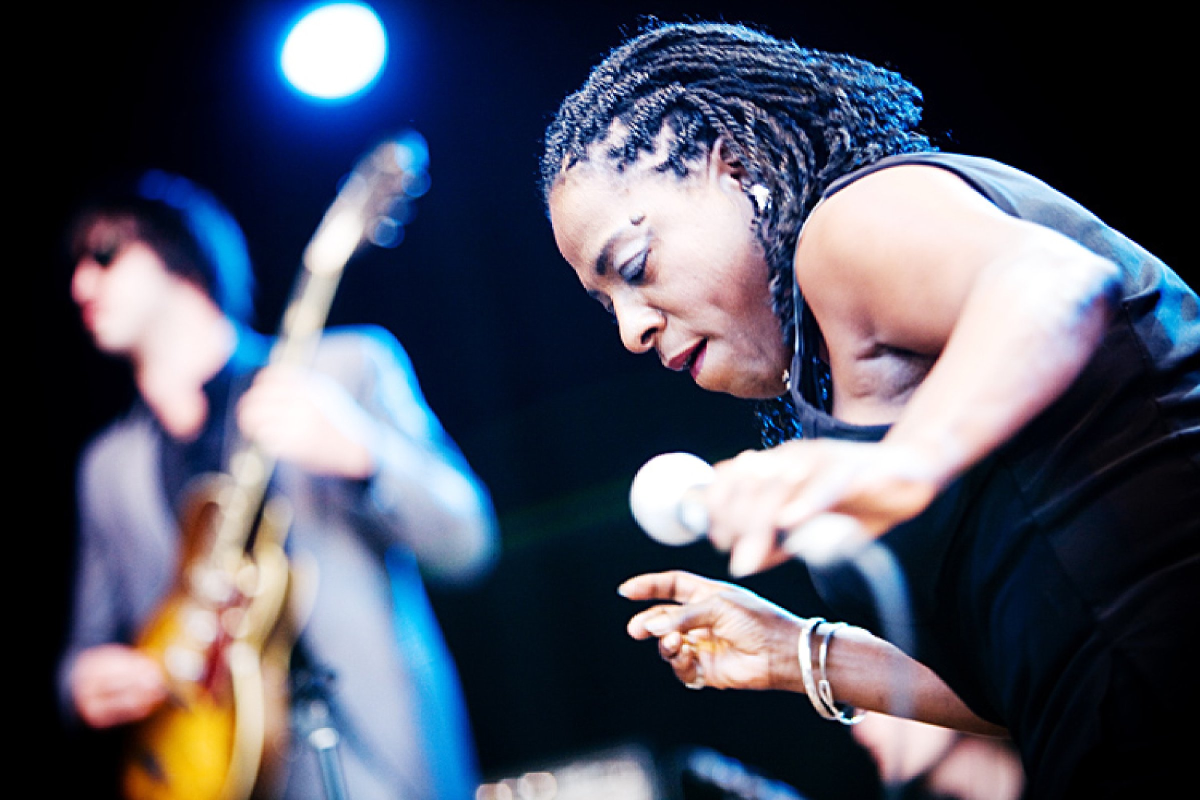 Sharon Jones & The Dap Kings · photo 1