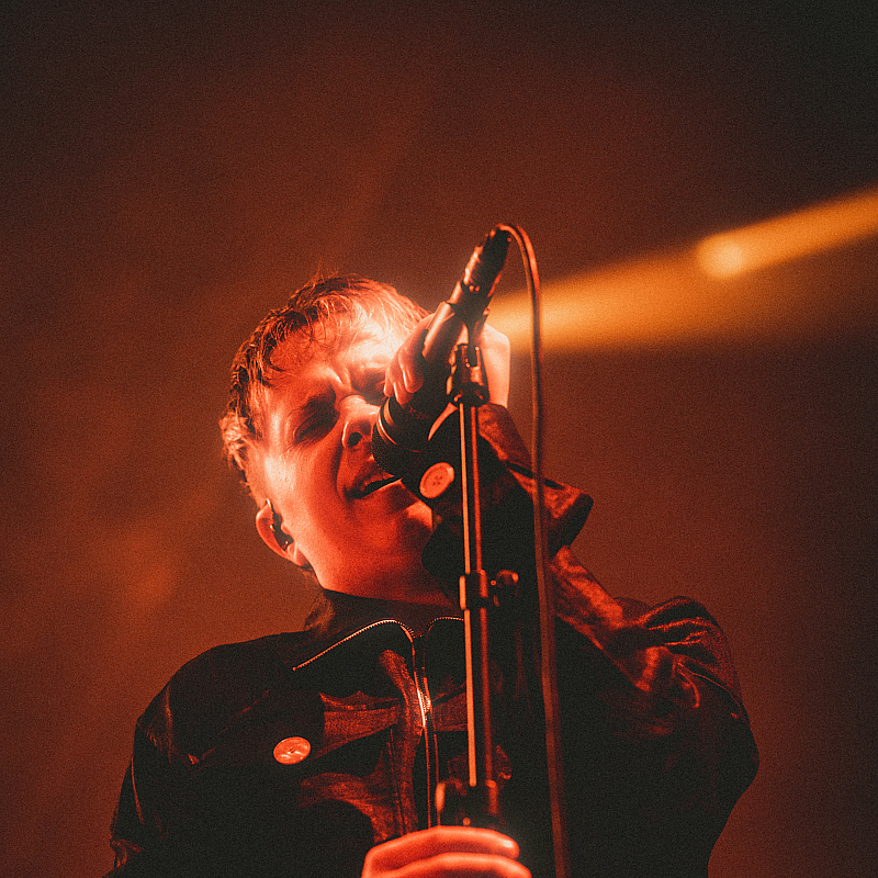 Nothing but Thieves