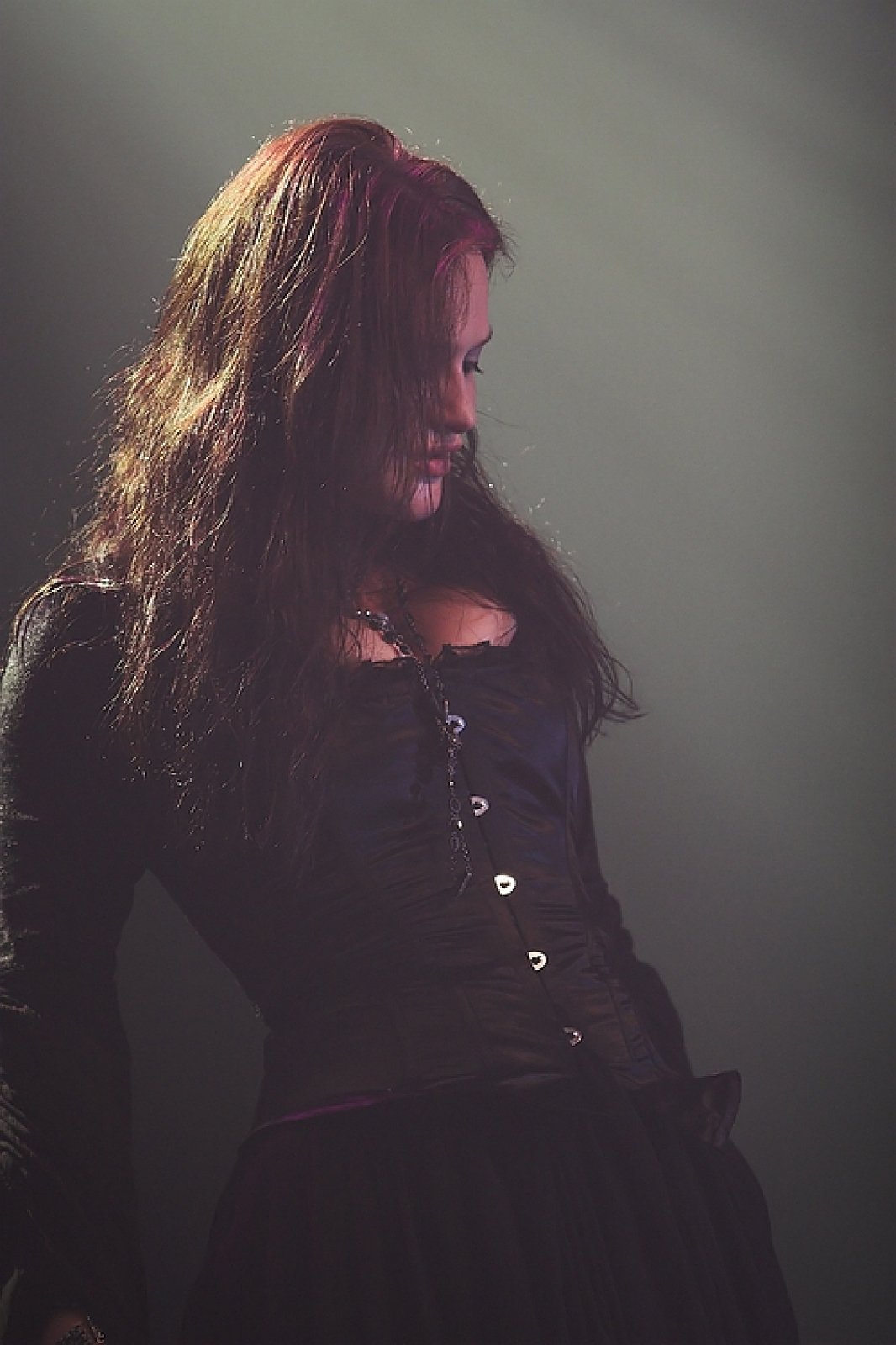 Tristania · photo 1