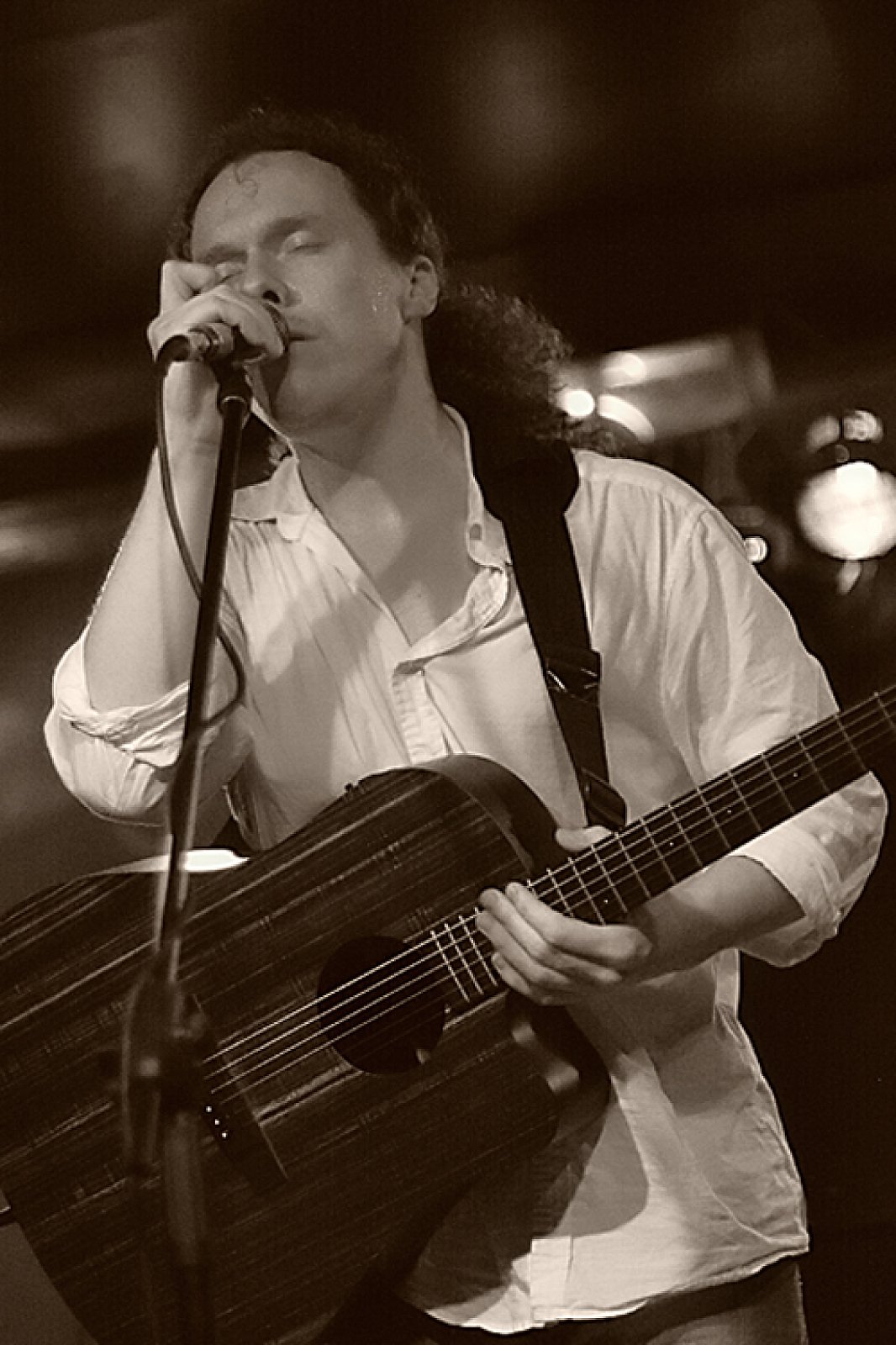 Danny Cavanagh · photo 1