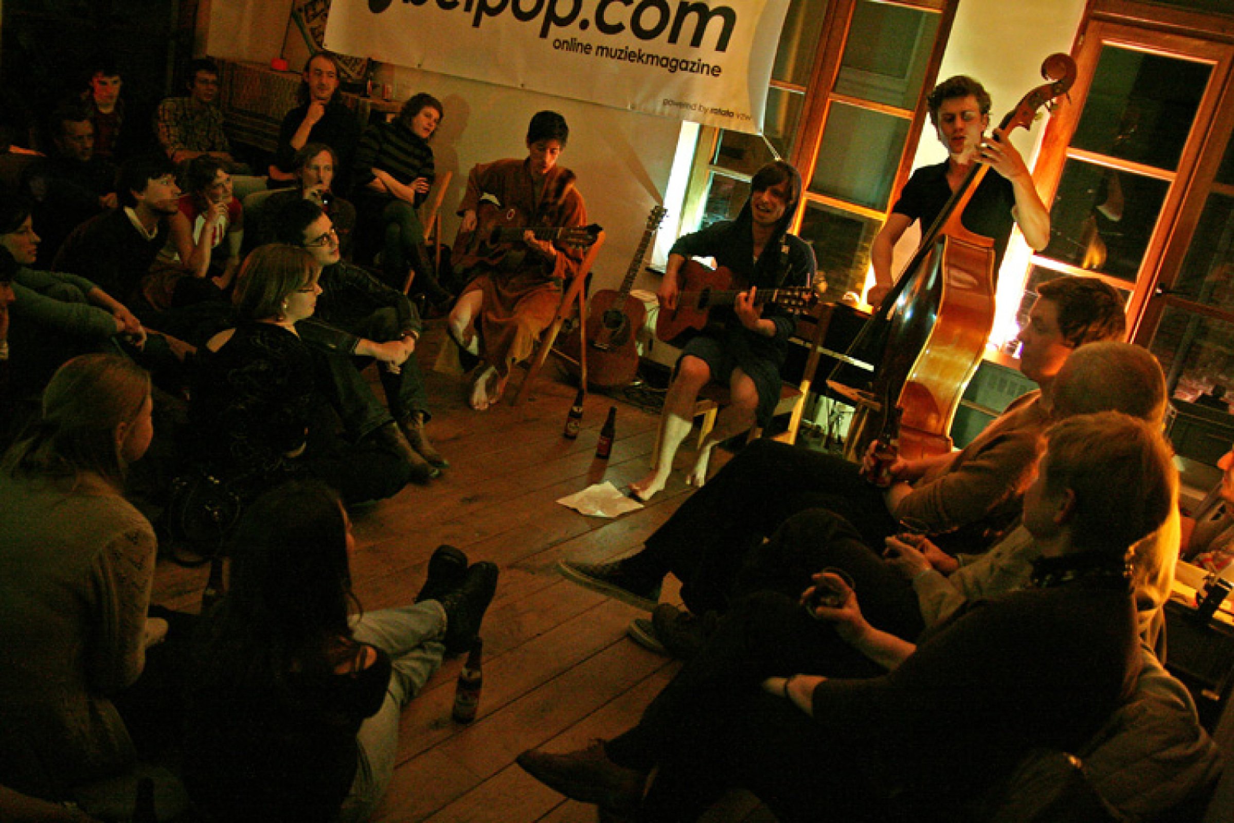 The Violent Husbands · photo 1