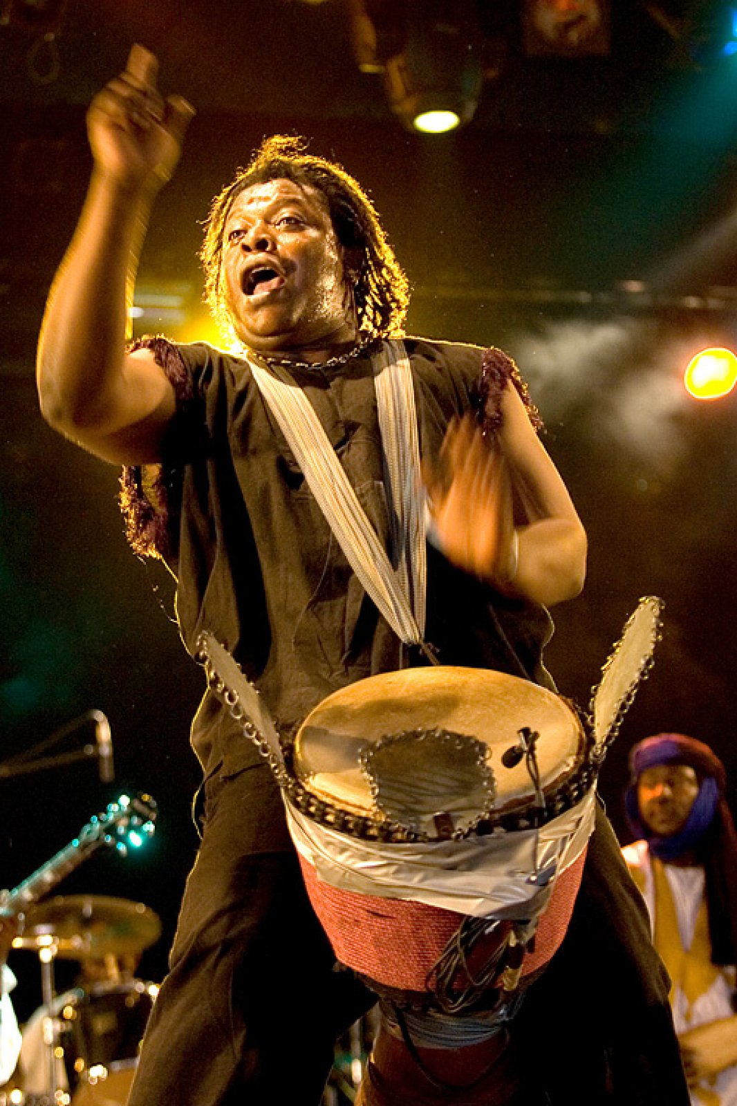 Toumani Diabaté & Symmetric Orchestra · photo 1