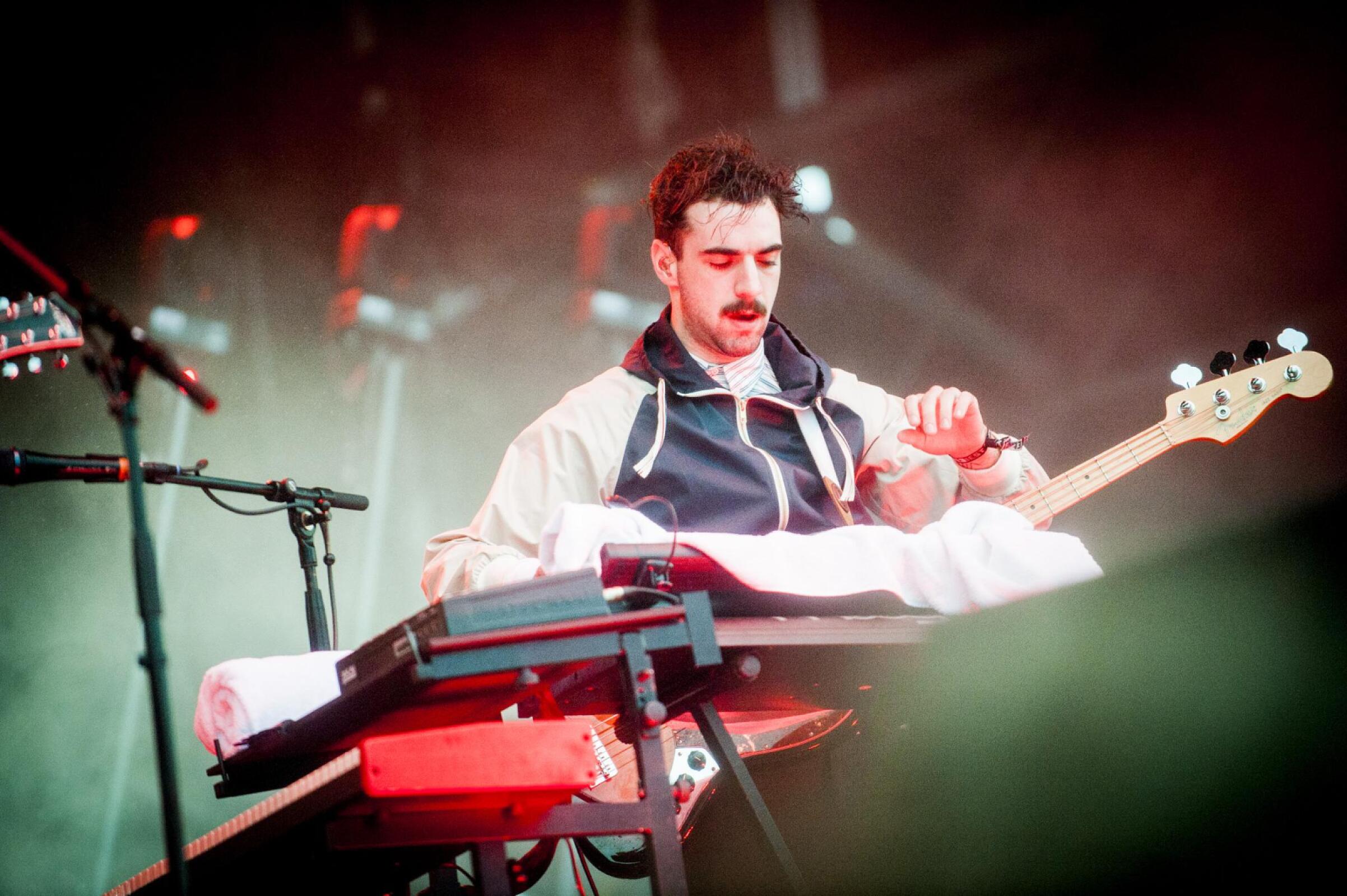 Two Door Cinema Club · photo 1