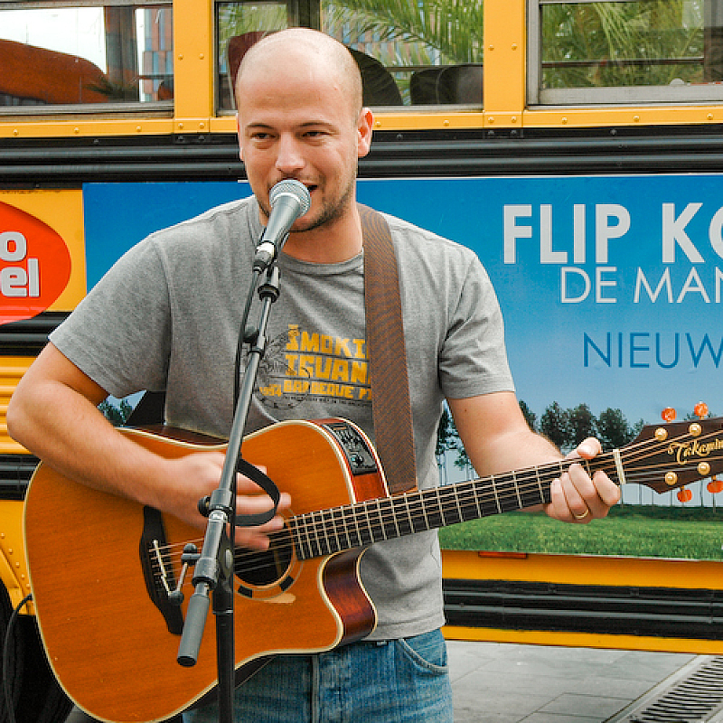 Flip Kowlier