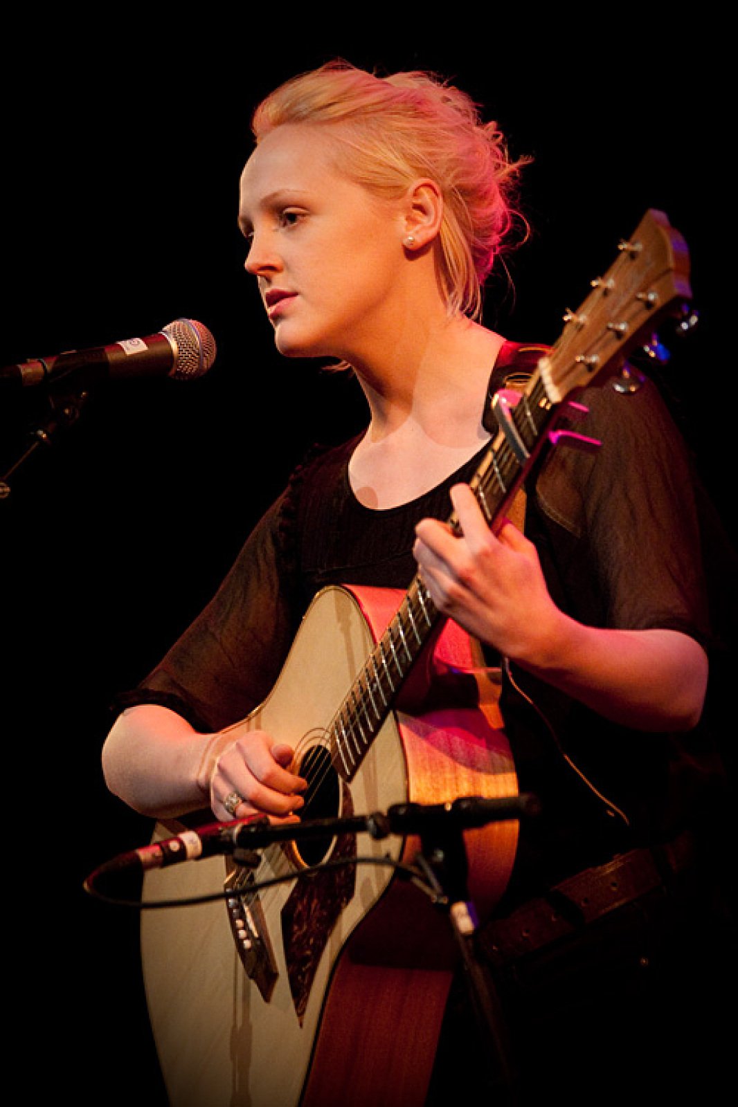 Laura Marling · photo 1