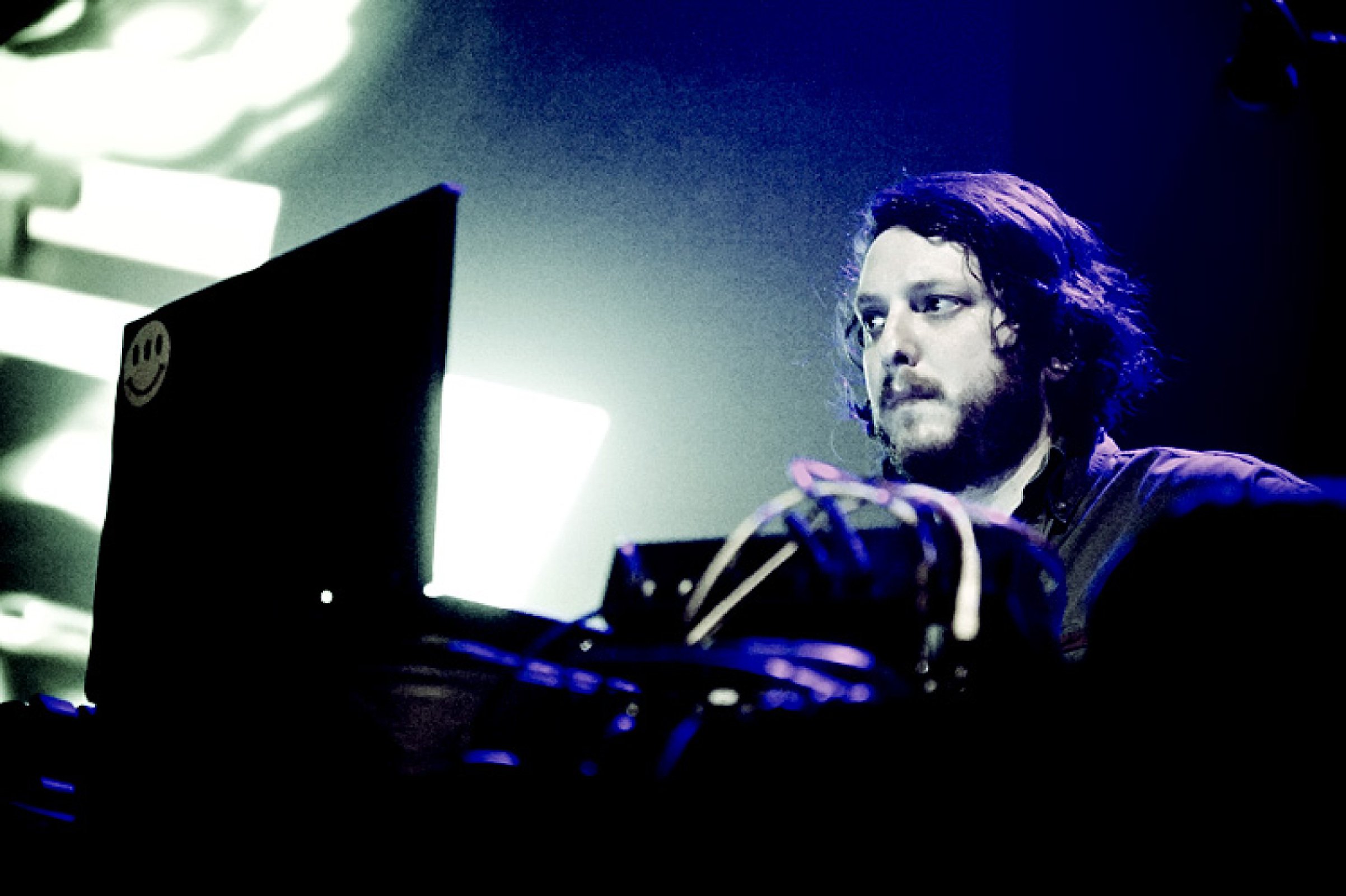 Oneohtrix Point Never · photo 1