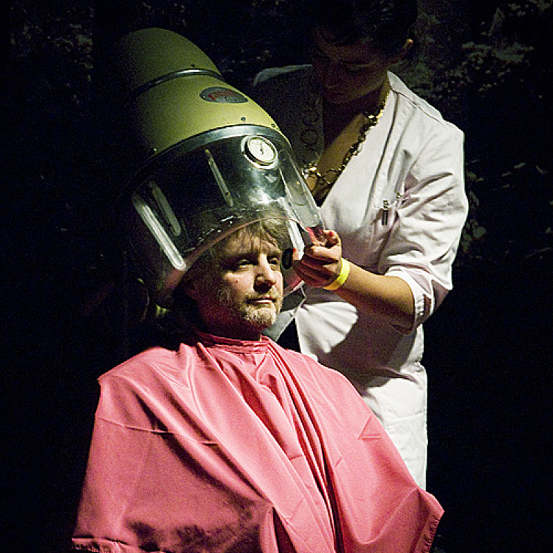 Mieke Maaike\s obscene kapsalon