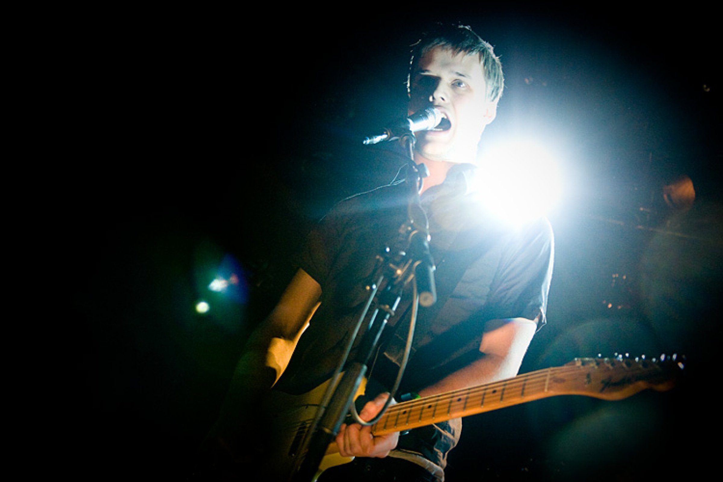 White Lies · photo 1